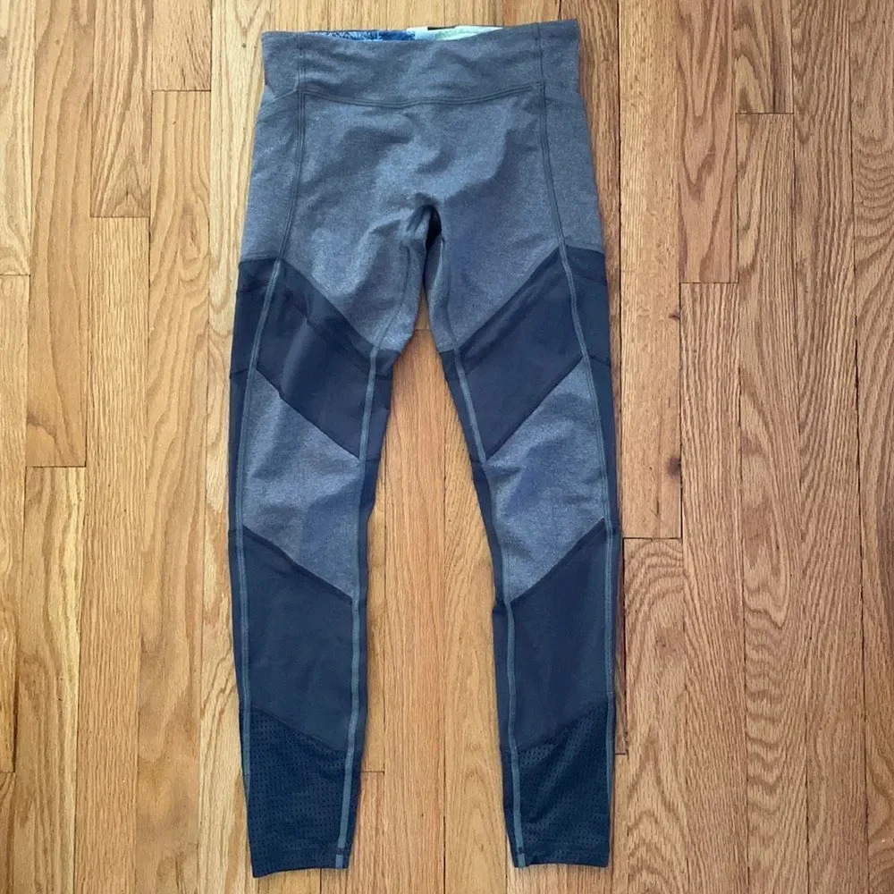Ivivva girls sz 12 grey leggings with mesh great pre owned condition